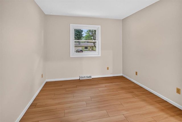6806 Stratford Drive, Madison, WI 53719