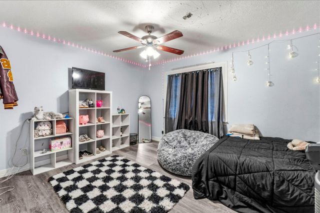 368 County Road 2222, Cleveland, TX 77327