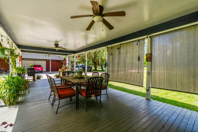 368 County Road 2222, Cleveland, TX 77327