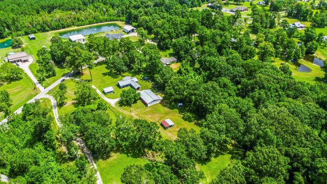 368 County Road 2222, Cleveland, TX 77327