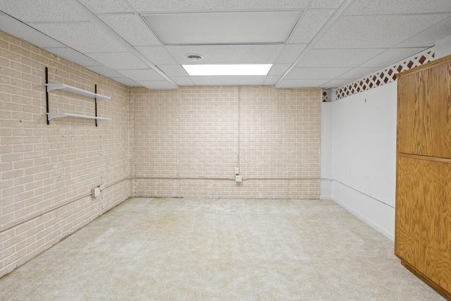 W173N8035 Shady LANE, Menomonee Falls, WI 53051