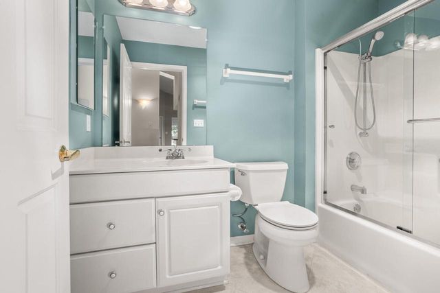 W173N8035 Shady LANE, Menomonee Falls, WI 53051