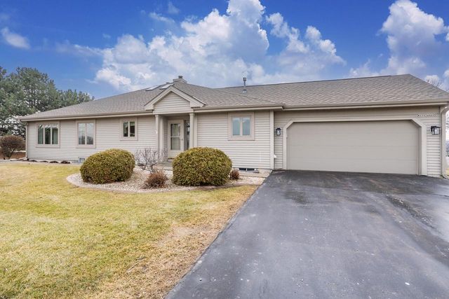 W173N8035 Shady LANE, Menomonee Falls, WI 53051
