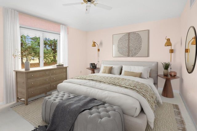 W173N8035 Shady LANE, Menomonee Falls, WI 53051