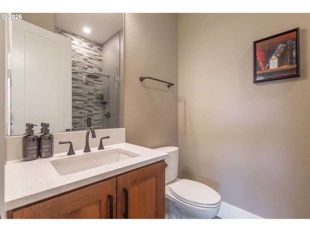 16902 CHAPIN Way, Lake Oswego, OR 97034