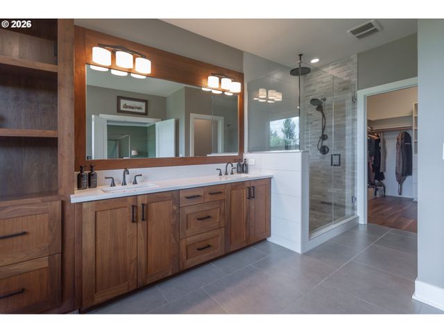 16902 CHAPIN Way, Lake Oswego, OR 97034