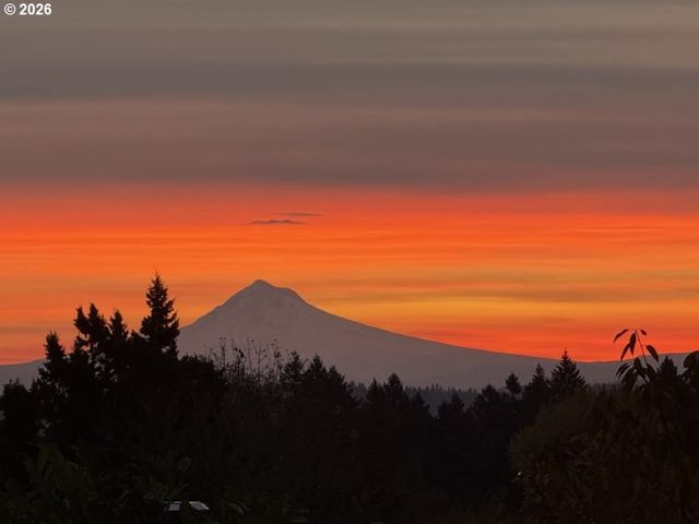 16902 CHAPIN Way, Lake Oswego, OR 97034