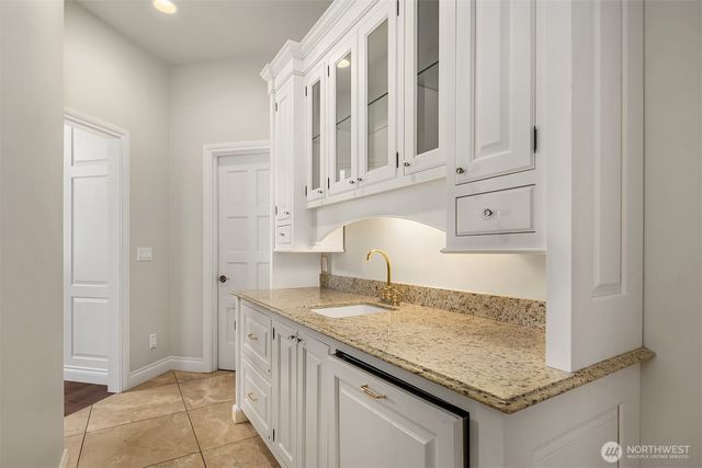 21028 Snag Island Drive E, Lake Tapps, WA 98391