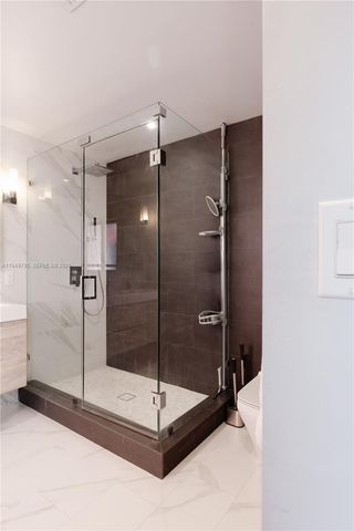 6201 SW 36th St, Miami, FL 33155