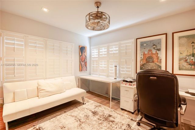 6201 SW 36th St, Miami, FL 33155