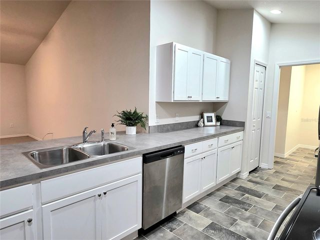 3418 SW 155TH PLACE, Ocala, FL 34473