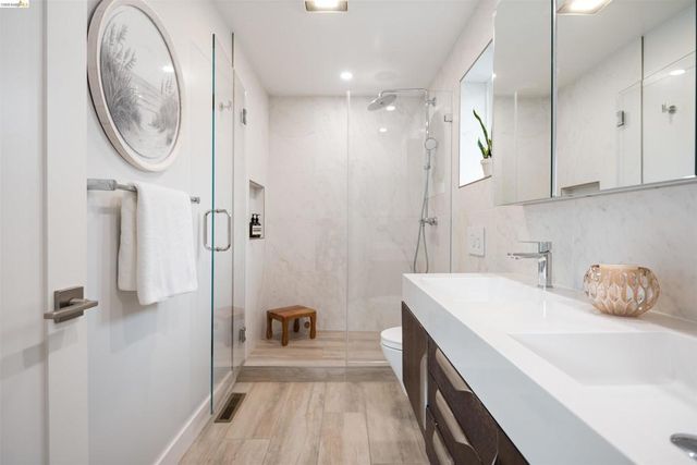 4029 Aliso, Oakland, CA 94619