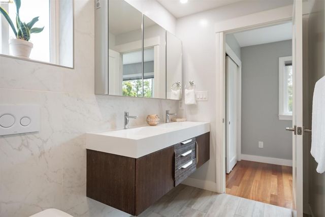 4029 Aliso, Oakland, CA 94619
