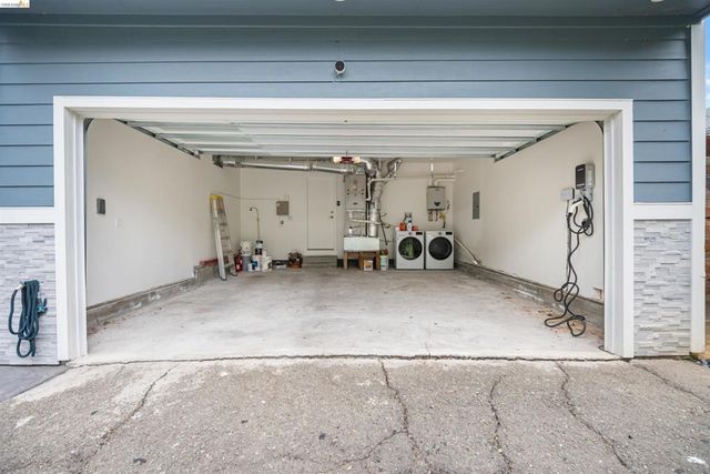4029 Aliso, Oakland, CA 94619