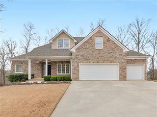 17 Rocky Mountain Pass, Adairsville, GA 30103