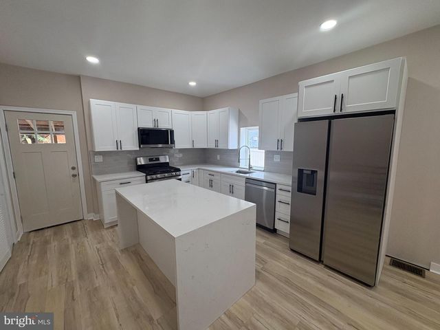 6026 KEYSTONE ST, Philadelphia, PA 19135