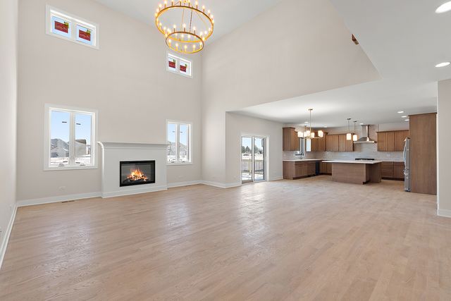 8178 S Stanley Trail, Frankfort, IL 60423