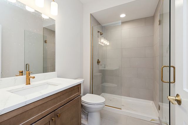 8178 S Stanley Trail, Frankfort, IL 60423