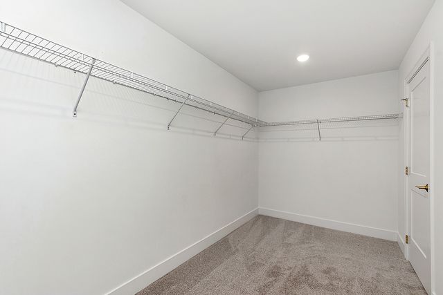 8178 S Stanley Trail, Frankfort, IL 60423