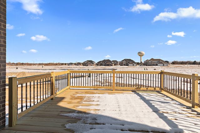 8178 S Stanley Trail, Frankfort, IL 60423