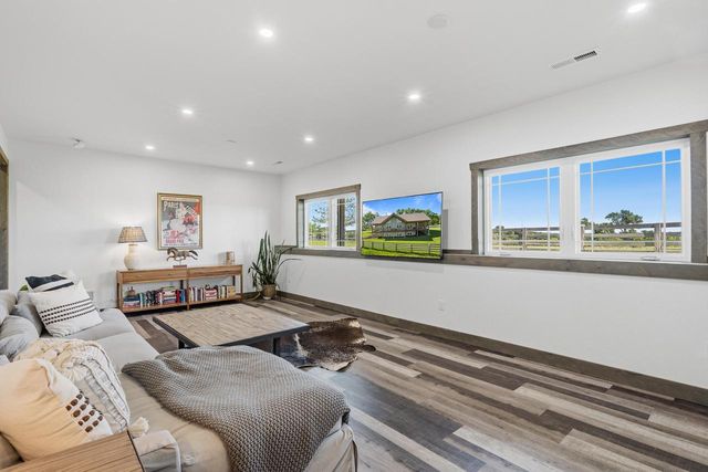 29224 Mt Tom ROAD, Burlington, WI 53105