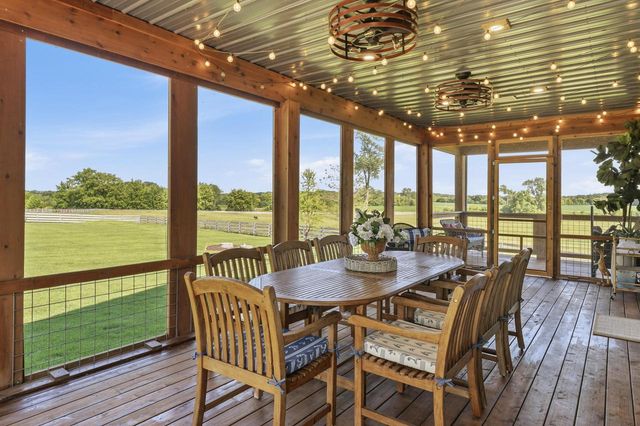 29224 Mt Tom ROAD, Burlington, WI 53105