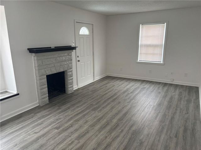 609 NE 42nd Street, Kansas City, MO 64116