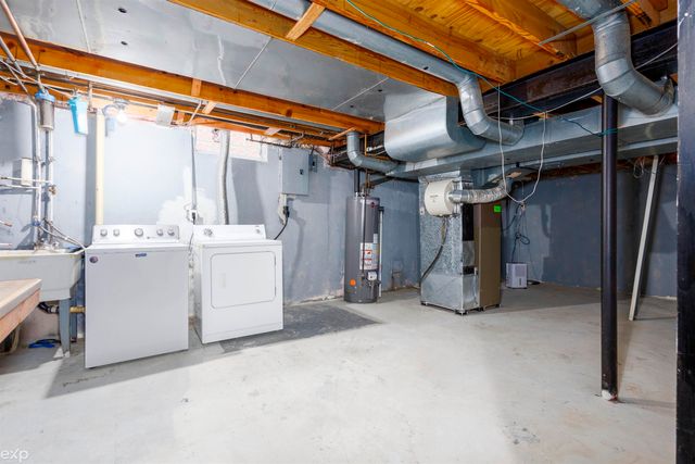5072 Amherst Drive, Sterling Heights, MI 48310