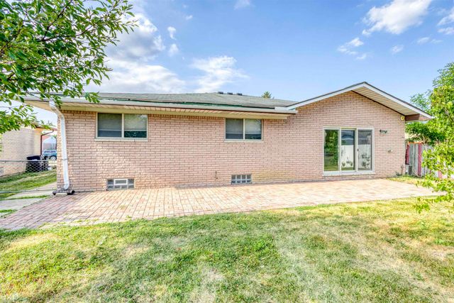 5072 Amherst Drive, Sterling Heights, MI 48310