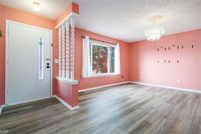 5072 Amherst Drive, Sterling Heights, MI 48310
