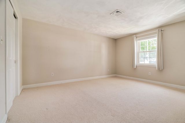 42 Salem St A, Wakefield, MA 01880