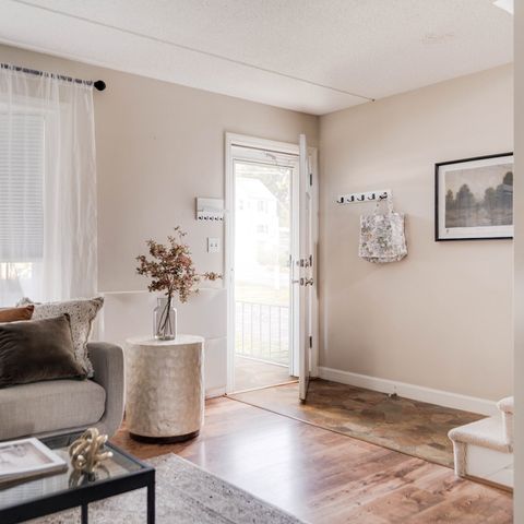 42 Salem St A, Wakefield, MA 01880