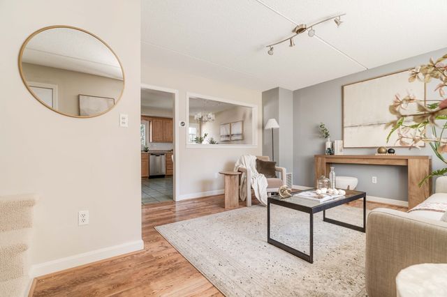 42 Salem St A, Wakefield, MA 01880