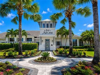 9028 Mayreau WAY, Naples, FL 34114