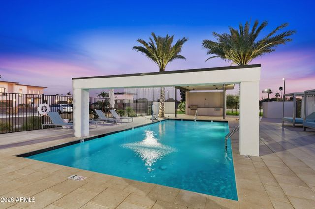 100 W Northern Avenue 4, Phoenix, AZ 85021