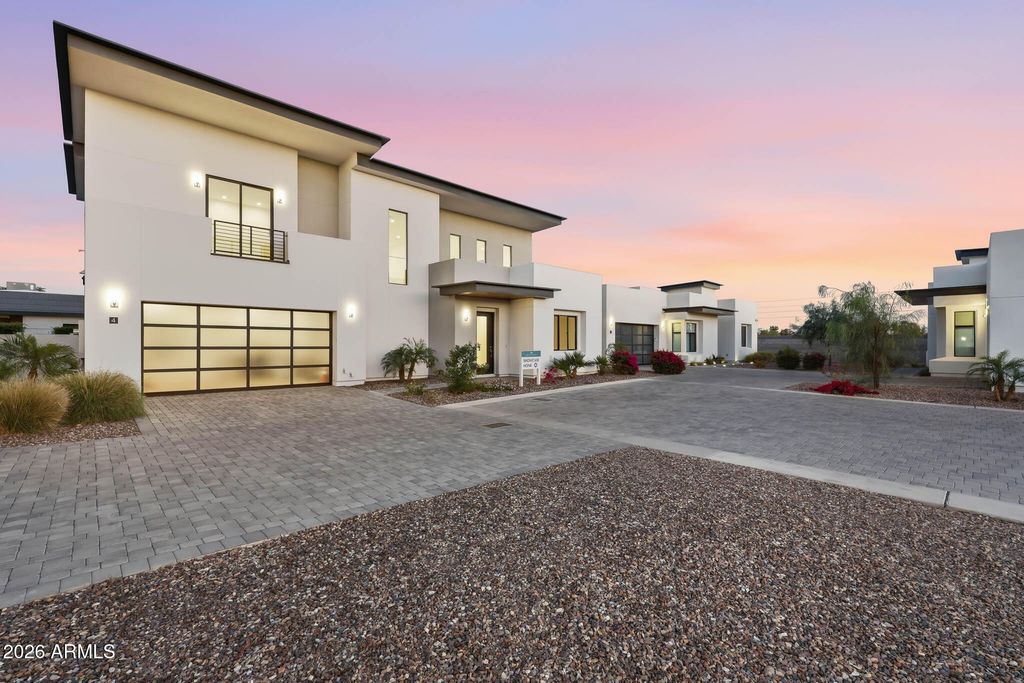 100 W Northern Avenue 4, Phoenix, AZ 85021 — photo 2