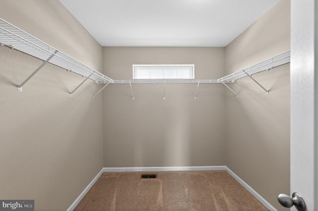 38 WIGEON CT, Bunker Hill, WV 25413