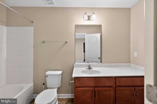38 WIGEON CT, Bunker Hill, WV 25413