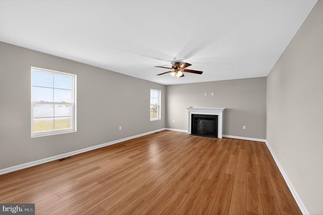 38 WIGEON CT, Bunker Hill, WV 25413