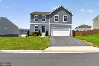 38 WIGEON CT, Bunker Hill, WV 25413