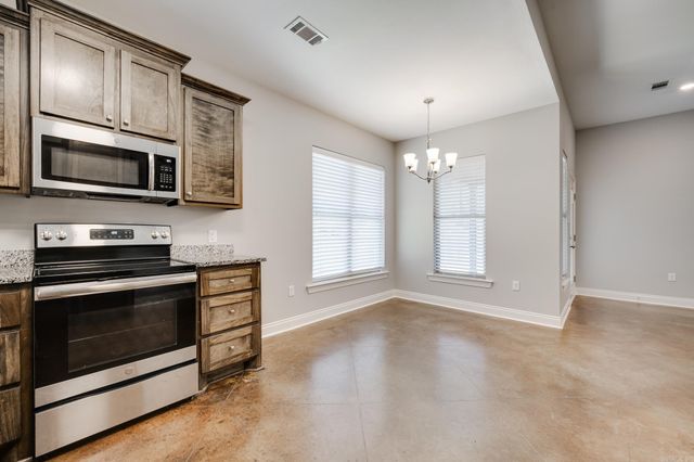 1545 Blue Lucerne Drive, Conway, AR 72034