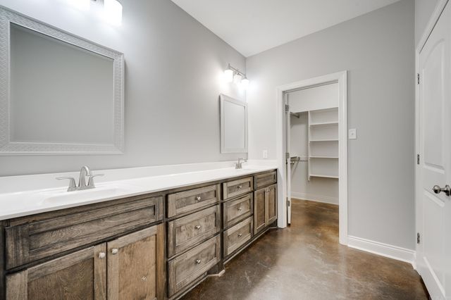1545 Blue Lucerne Drive, Conway, AR 72034