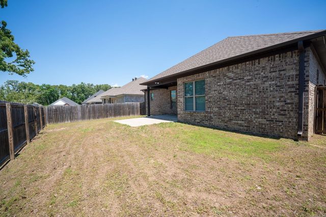 1545 Blue Lucerne Drive, Conway, AR 72034