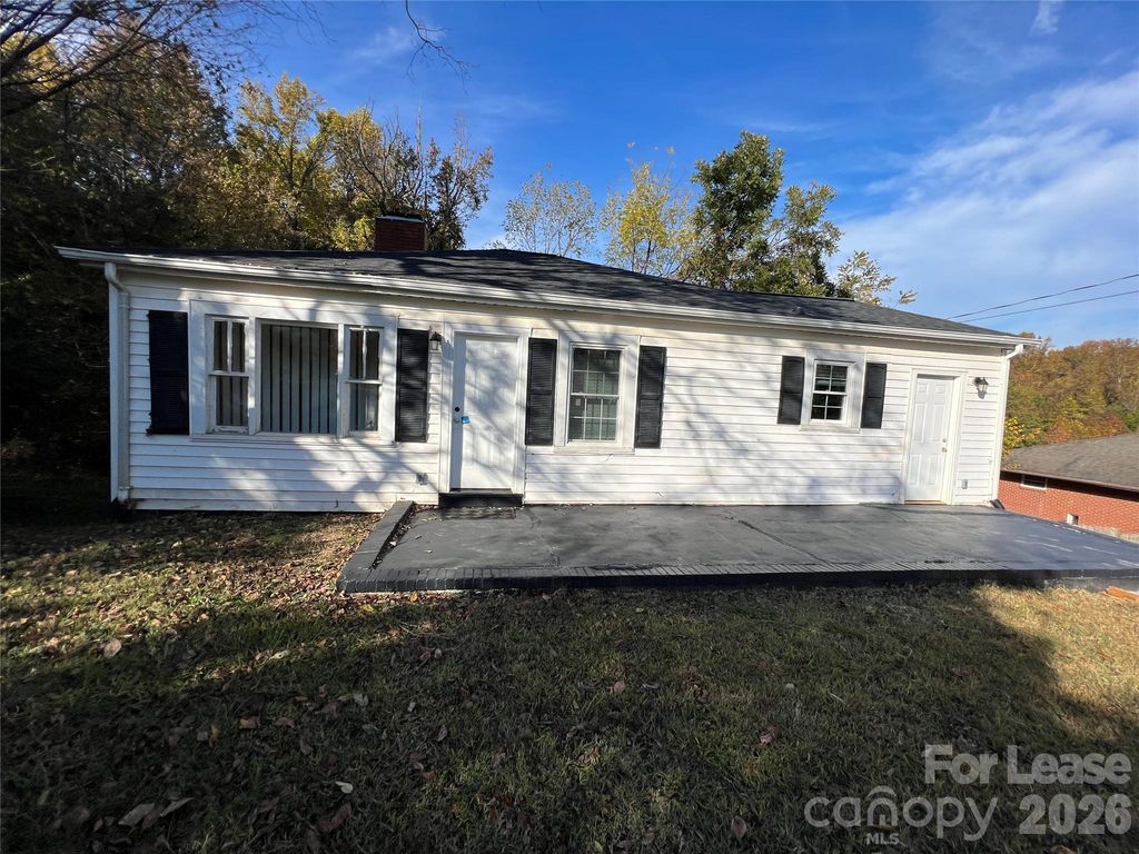 2766 Court Drive, Gastonia, NC 28054