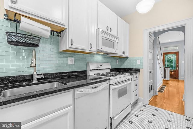 617 FERN PL NW, Washington, DC 20012