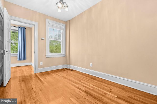 617 FERN PL NW, Washington, DC 20012