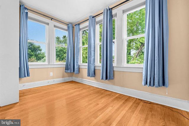 617 FERN PL NW, Washington, DC 20012