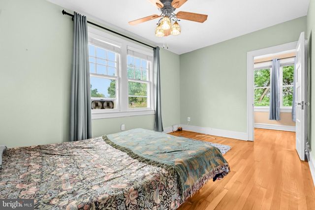 617 FERN PL NW, Washington, DC 20012