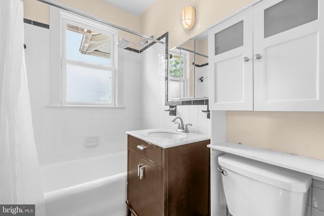 617 FERN PL NW, Washington, DC 20012