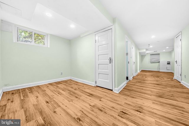 617 FERN PL NW, Washington, DC 20012